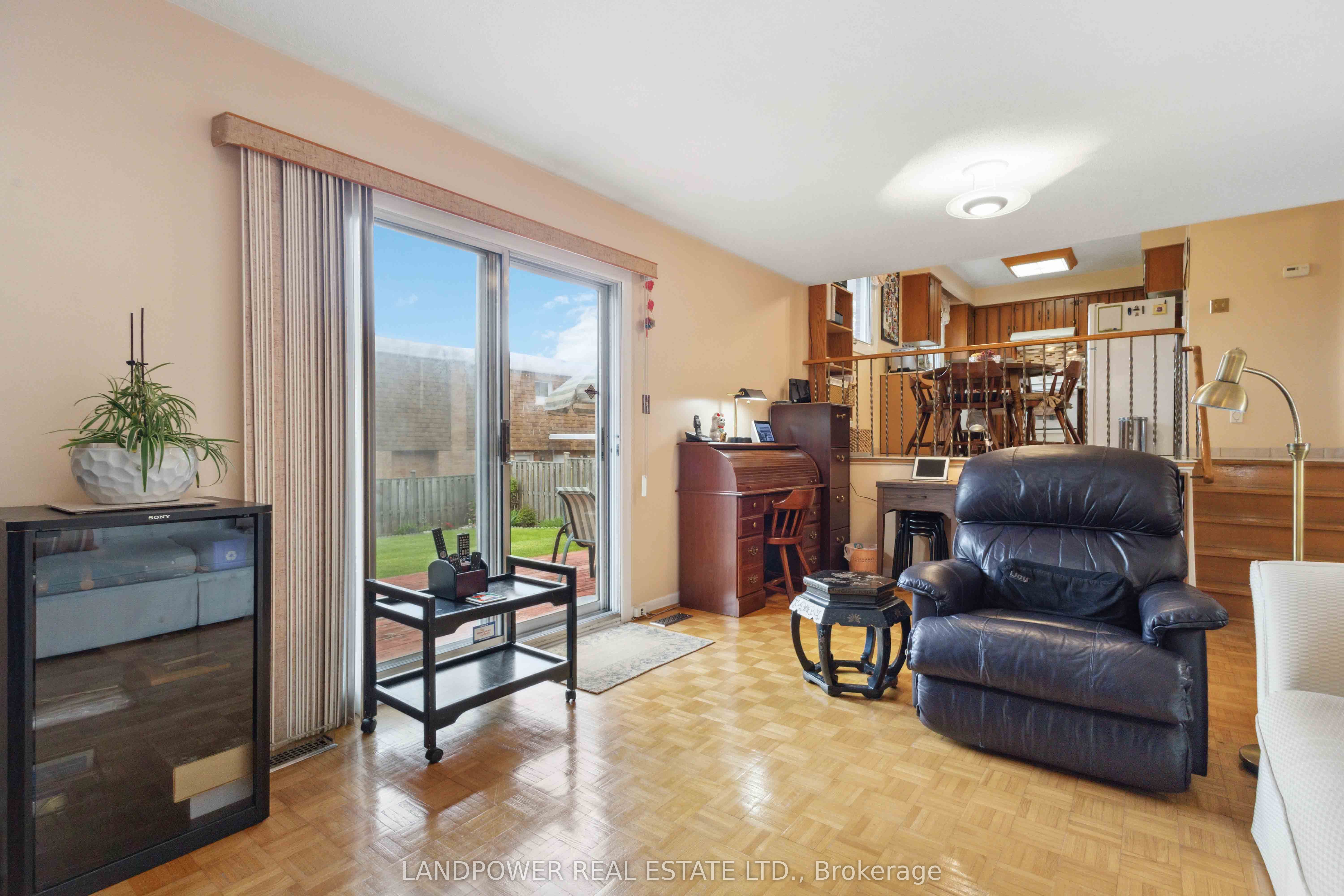 851 Huntingwood Drive