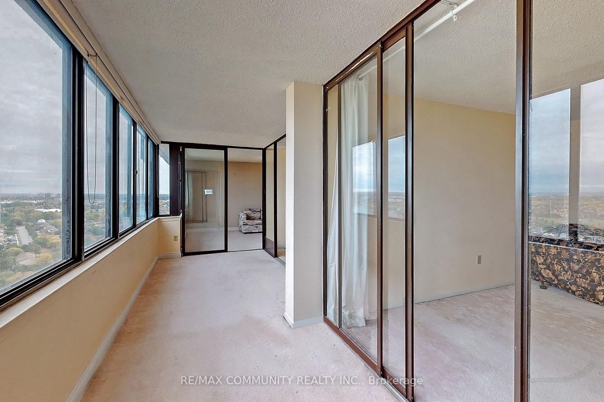 2 Bedrooms Condo at 2330 Bridletowne, Toronto For sale