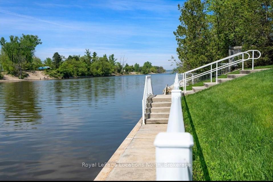 #3 - 64 RIVER Road, Wasaga Beach, ON L9Z 2L1 #3