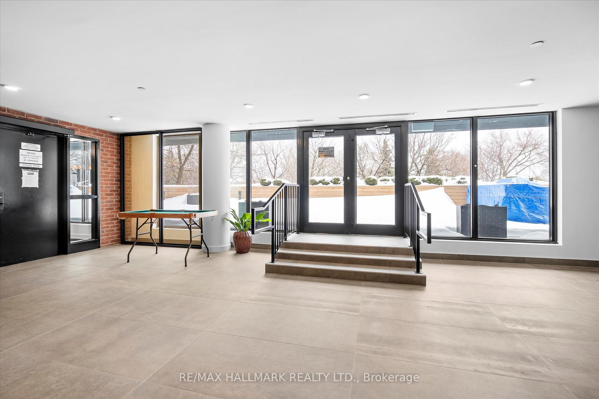 2 Bedrooms Condo at 2799 Kingston, Toronto For sale