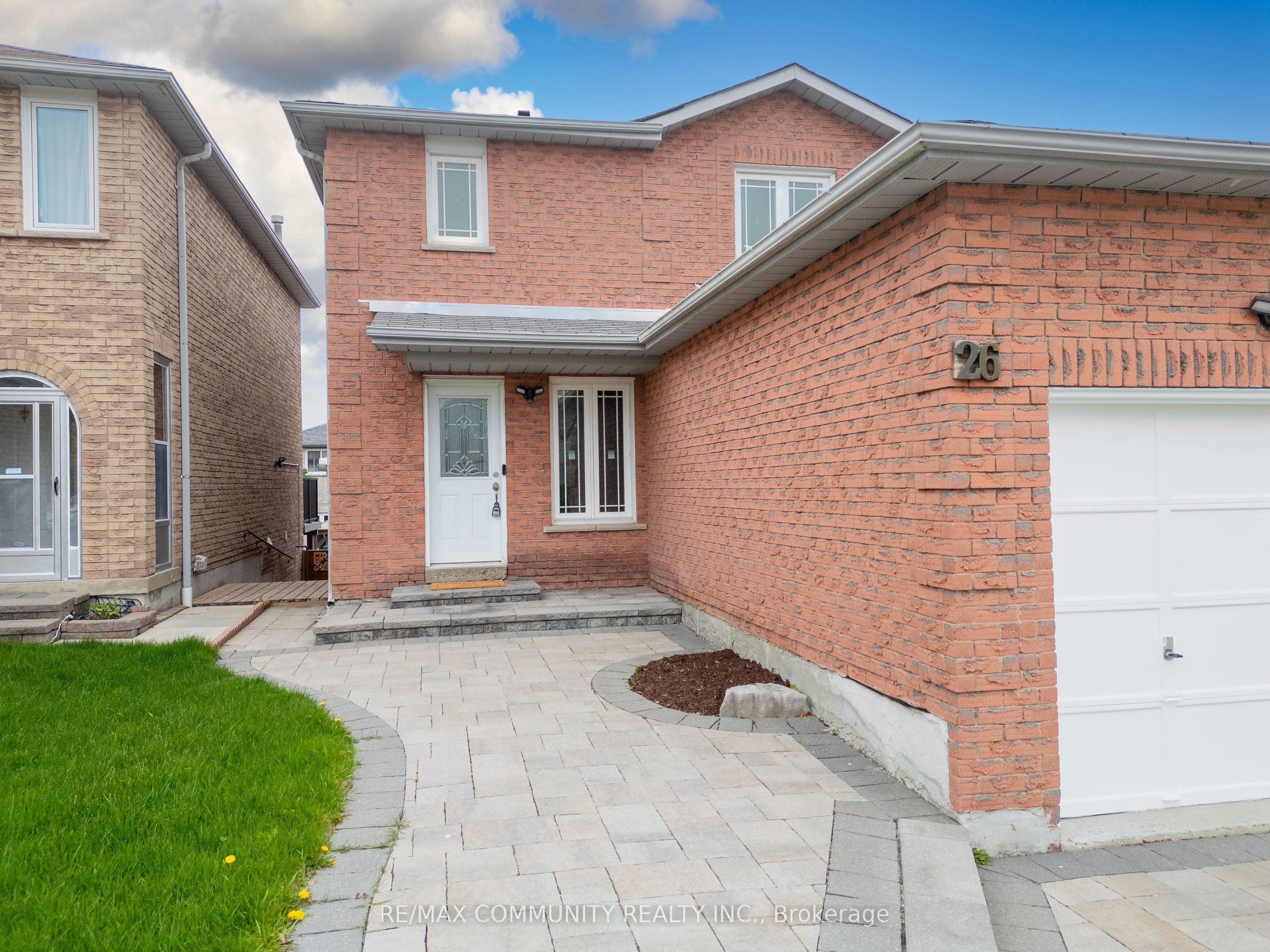 26 Birrell Avenue, Toronto, ON M1B 5C7