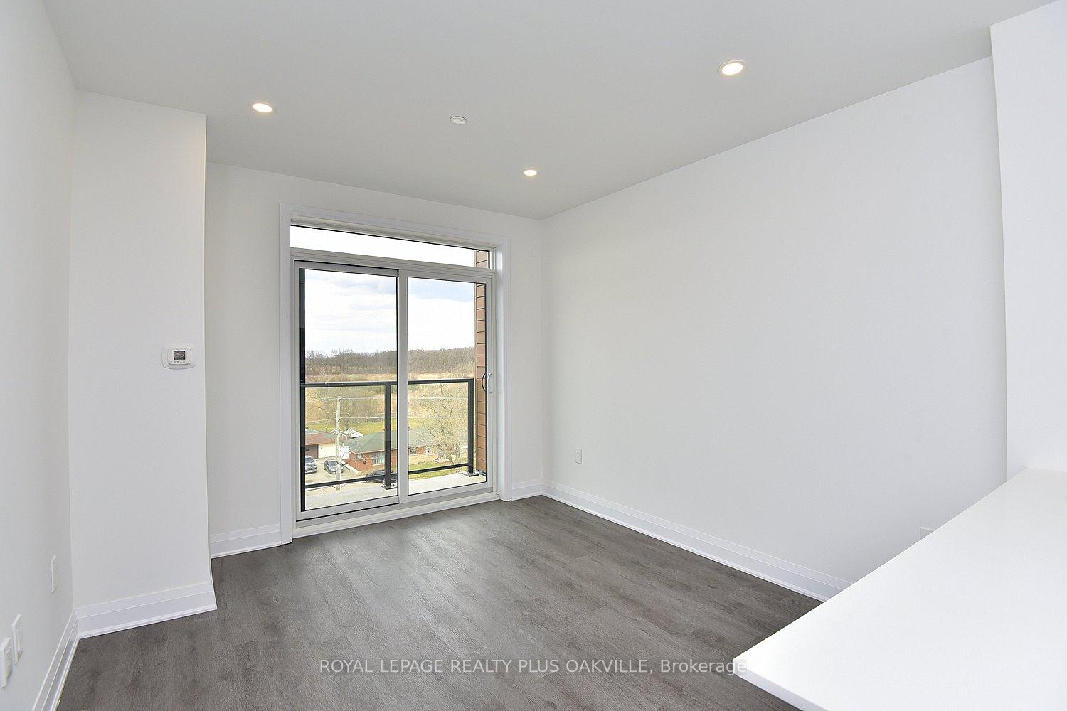 1 Bedroom Condo at 1936 Rymal, Hamilton For sale