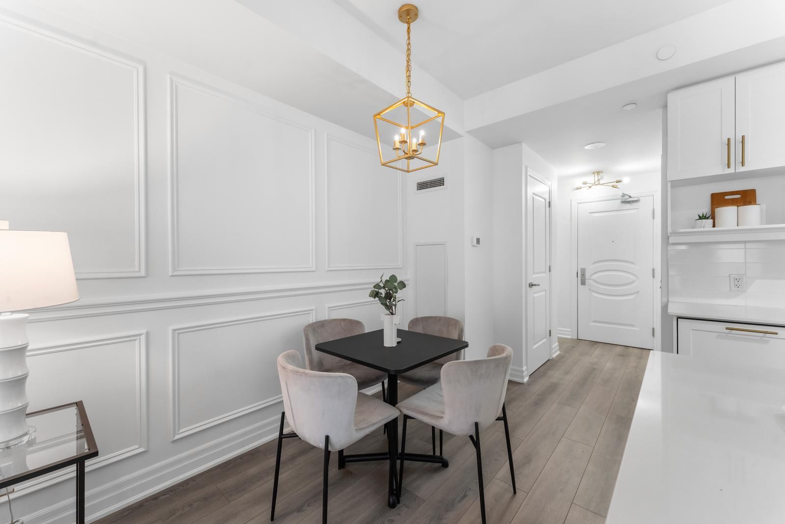 9075 Jane Street 1010
