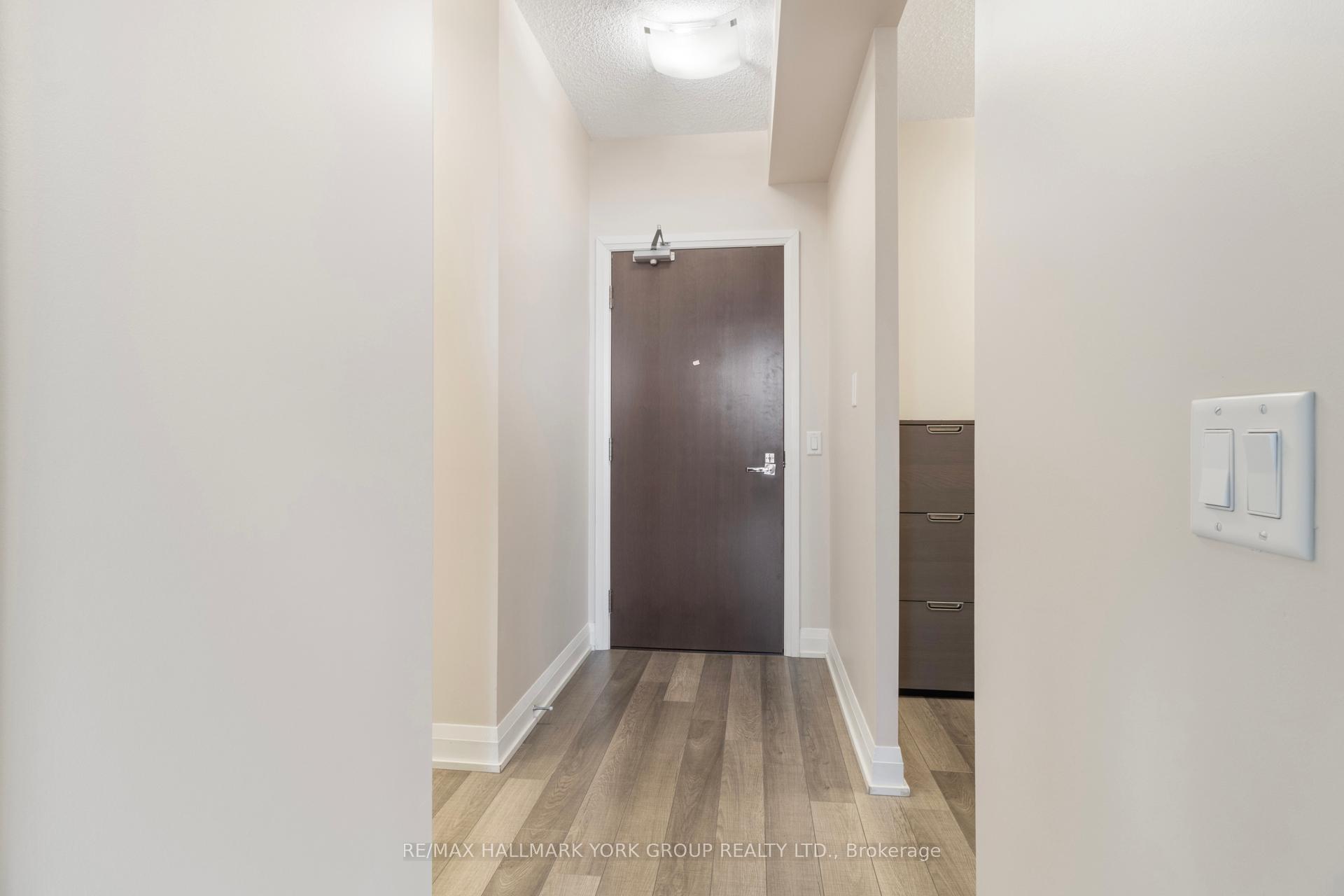 1 Bedroom Condo at 85 North Park, Vaughan For sale