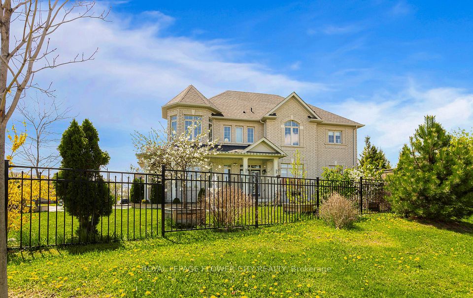 22 Vanwood