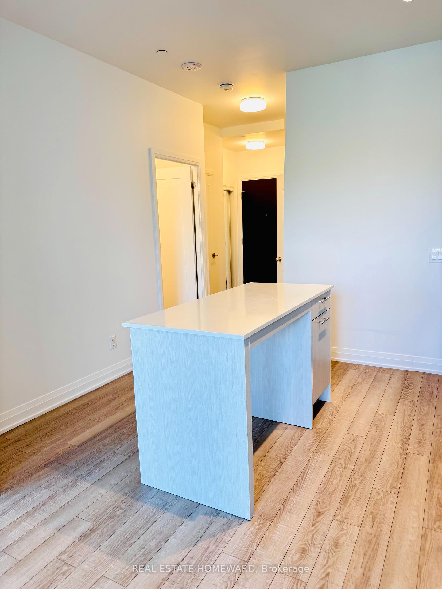 2 Bedrooms Condo at 286 Main, Toronto For sale