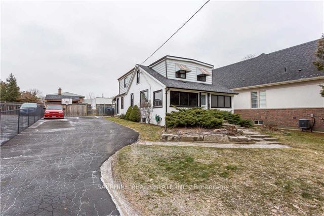 2211 Camilla Road