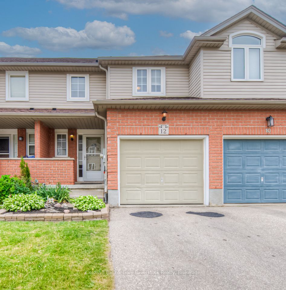 12 Ferncliffe