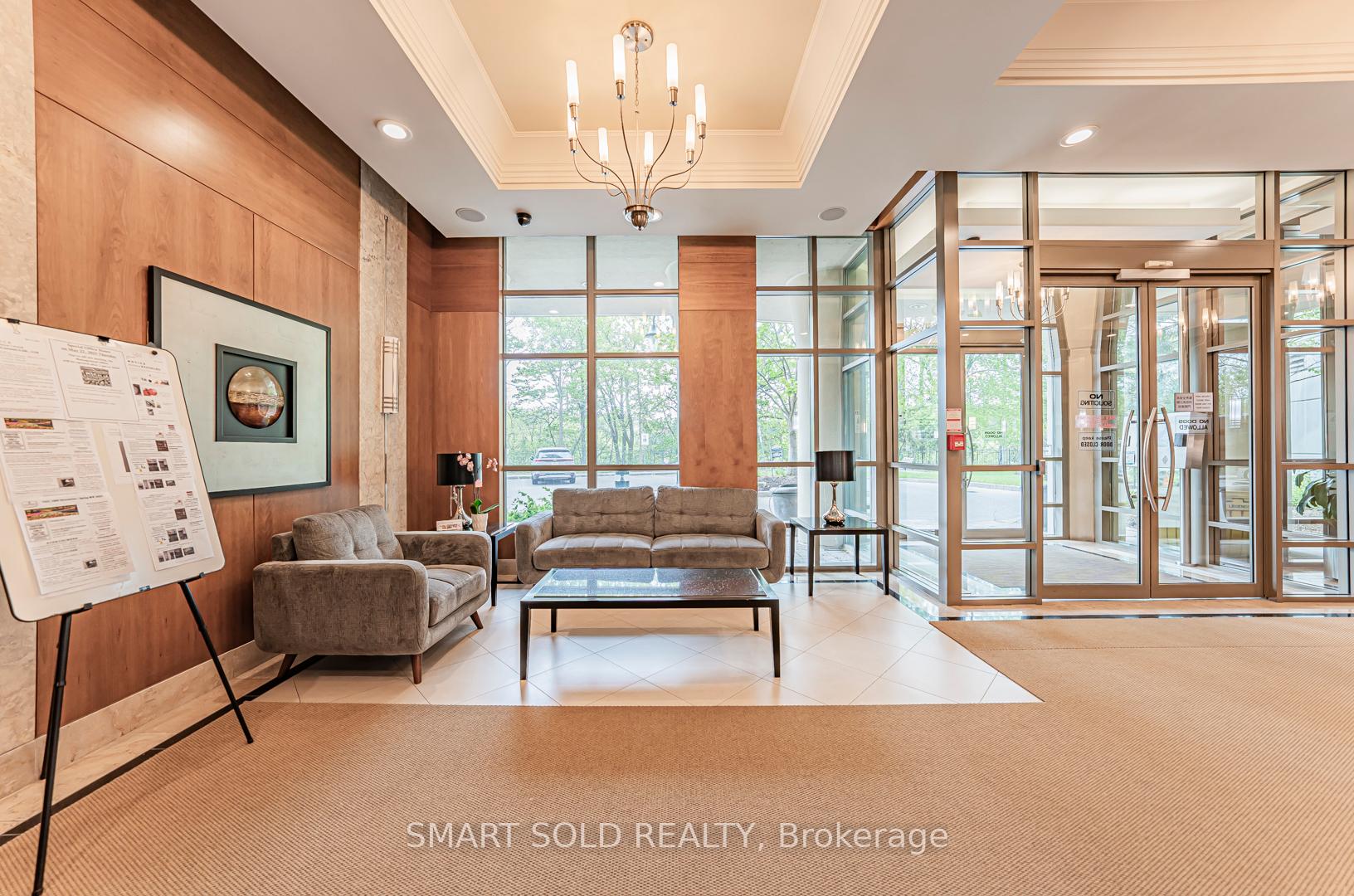 3 Bedrooms Condo at 238 Bonis, Toronto For sale