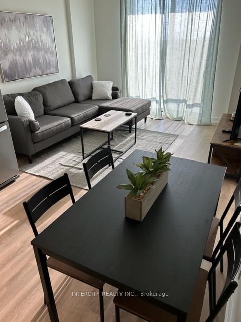 1 Bedroom Condo at 345 Wheat Boom, Oakville For sale