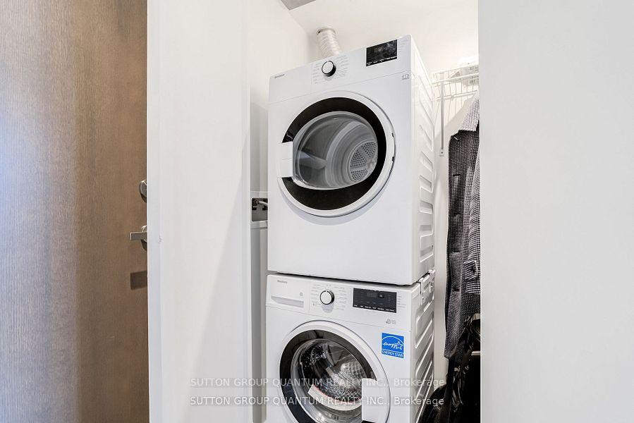 1 Bedroom Condo at 15 Lower Jarvis, Toronto For sale