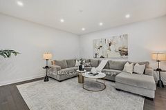 1411 Lobelia Crescent