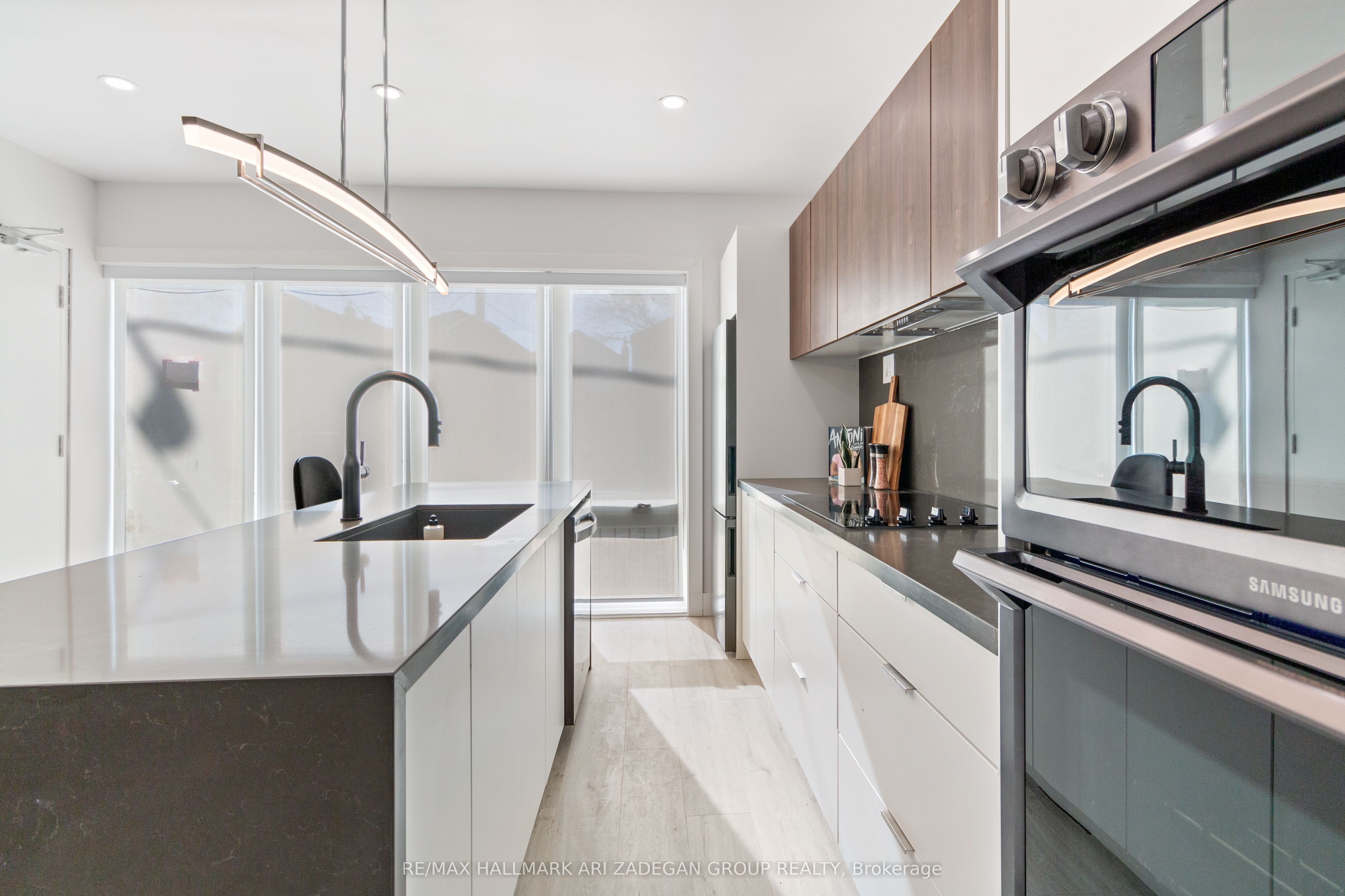 16 Minto Street, #1