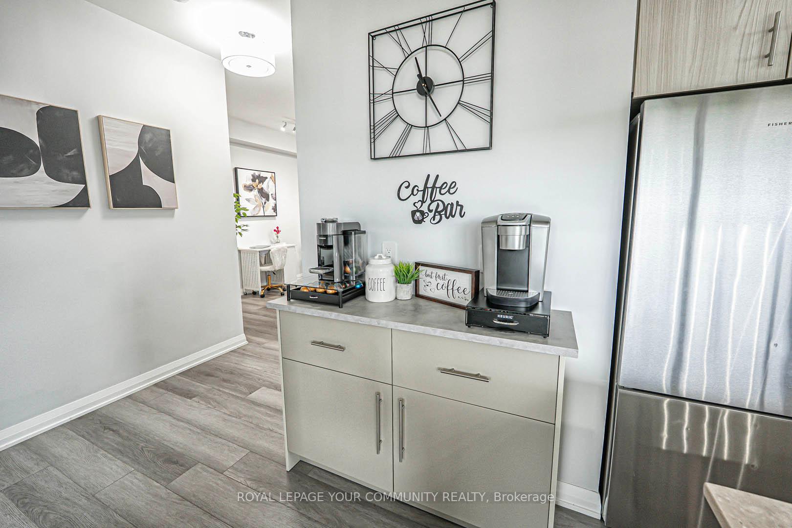 3 Bedrooms Condo at 99 EAGLE ROCK, Vaughan For sale