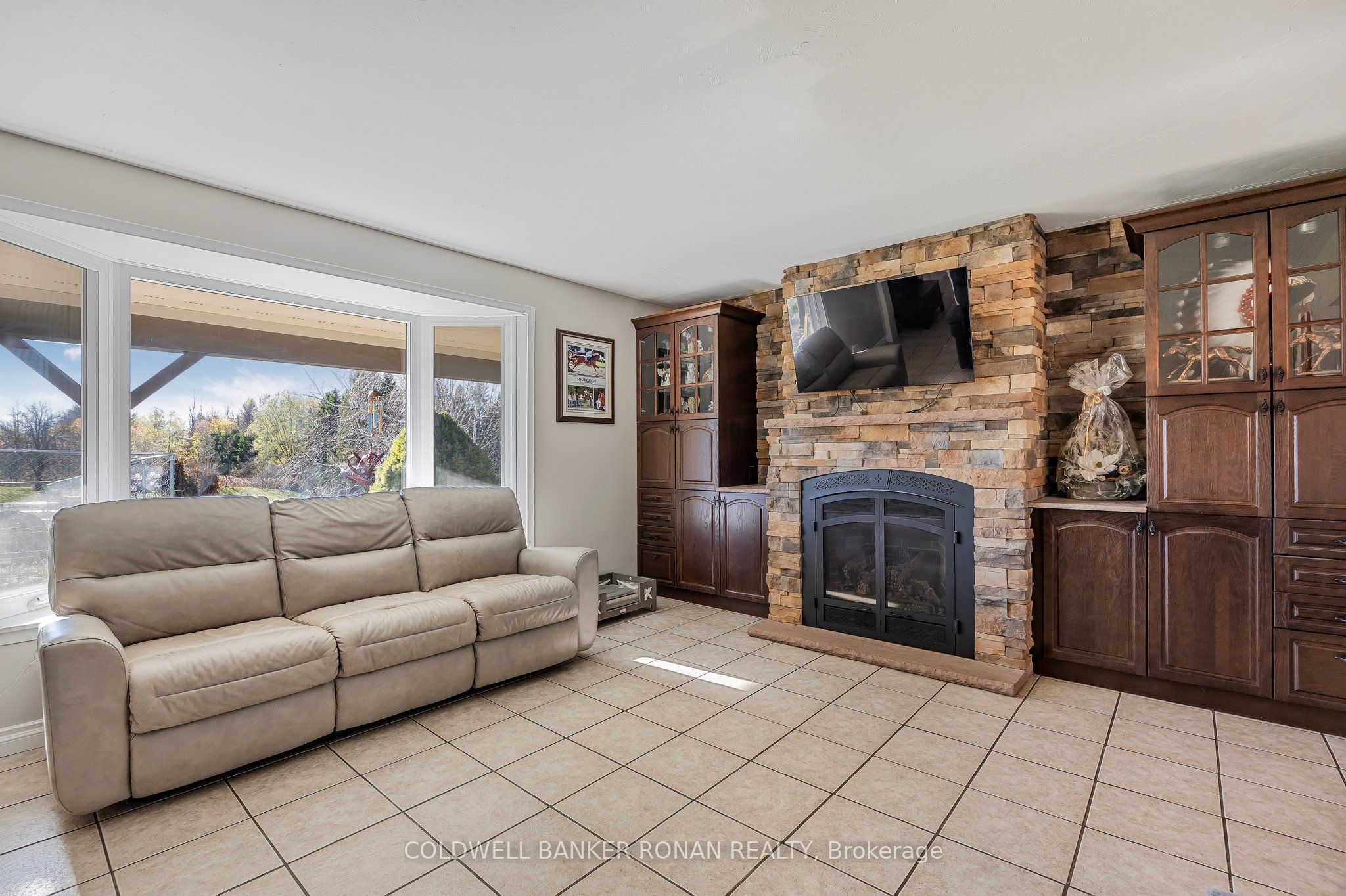 5735 Concession Rd 6, Adjala-Tosorontio, ON L0M 1J0