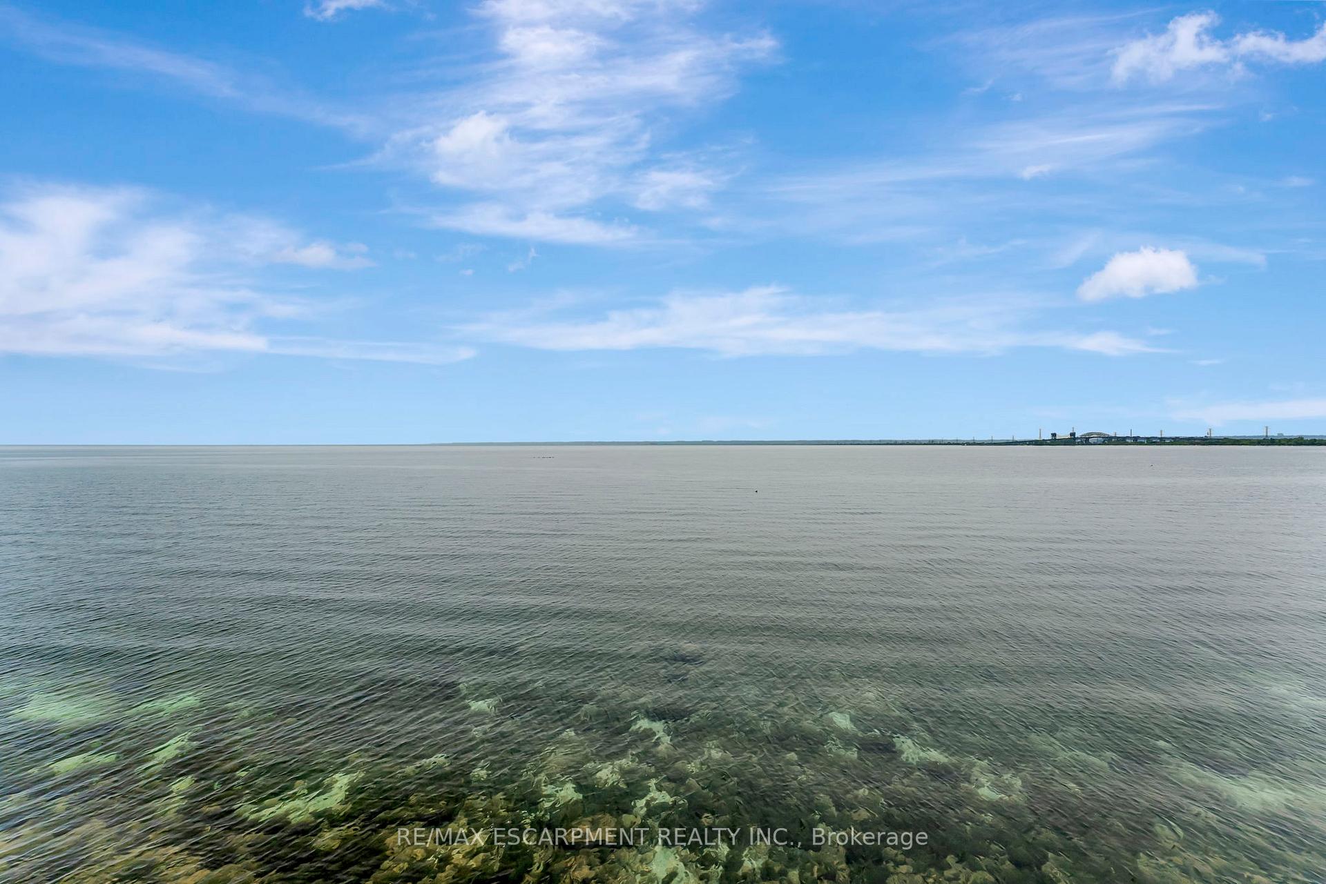 1 Bedroom Condo at 2136 Old Lakeshore, Burlington For sale