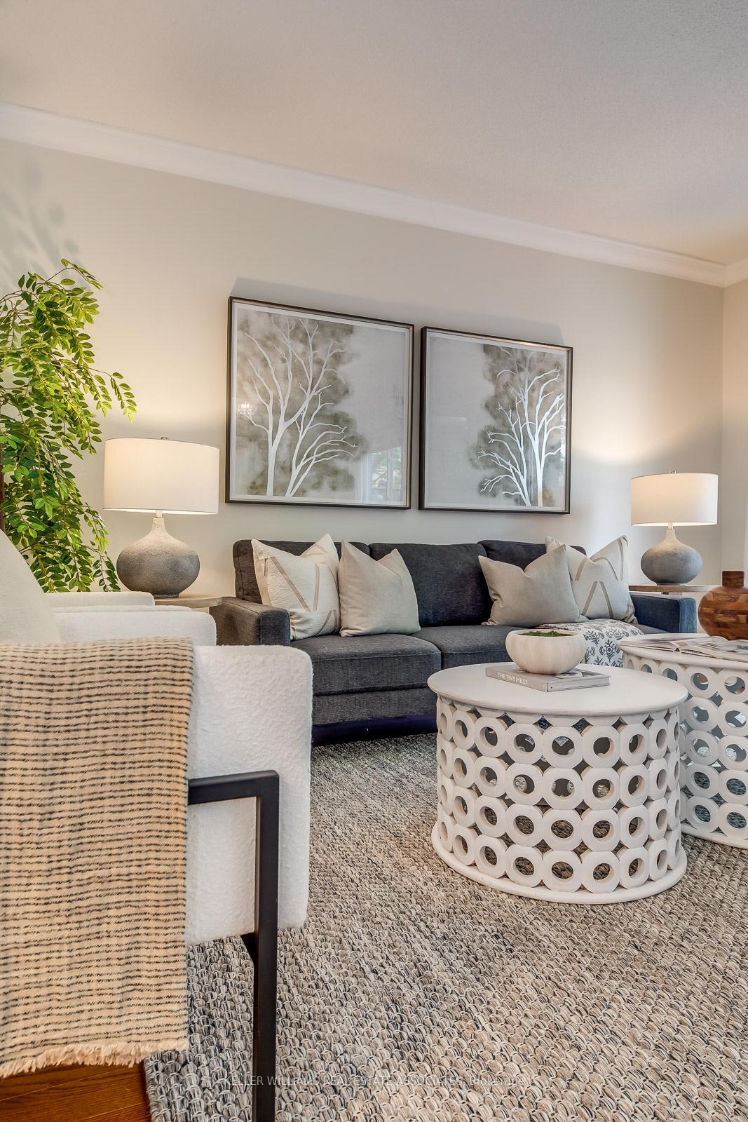 4 Bedrooms Condo at 3050 Orleans, Mississauga For sale