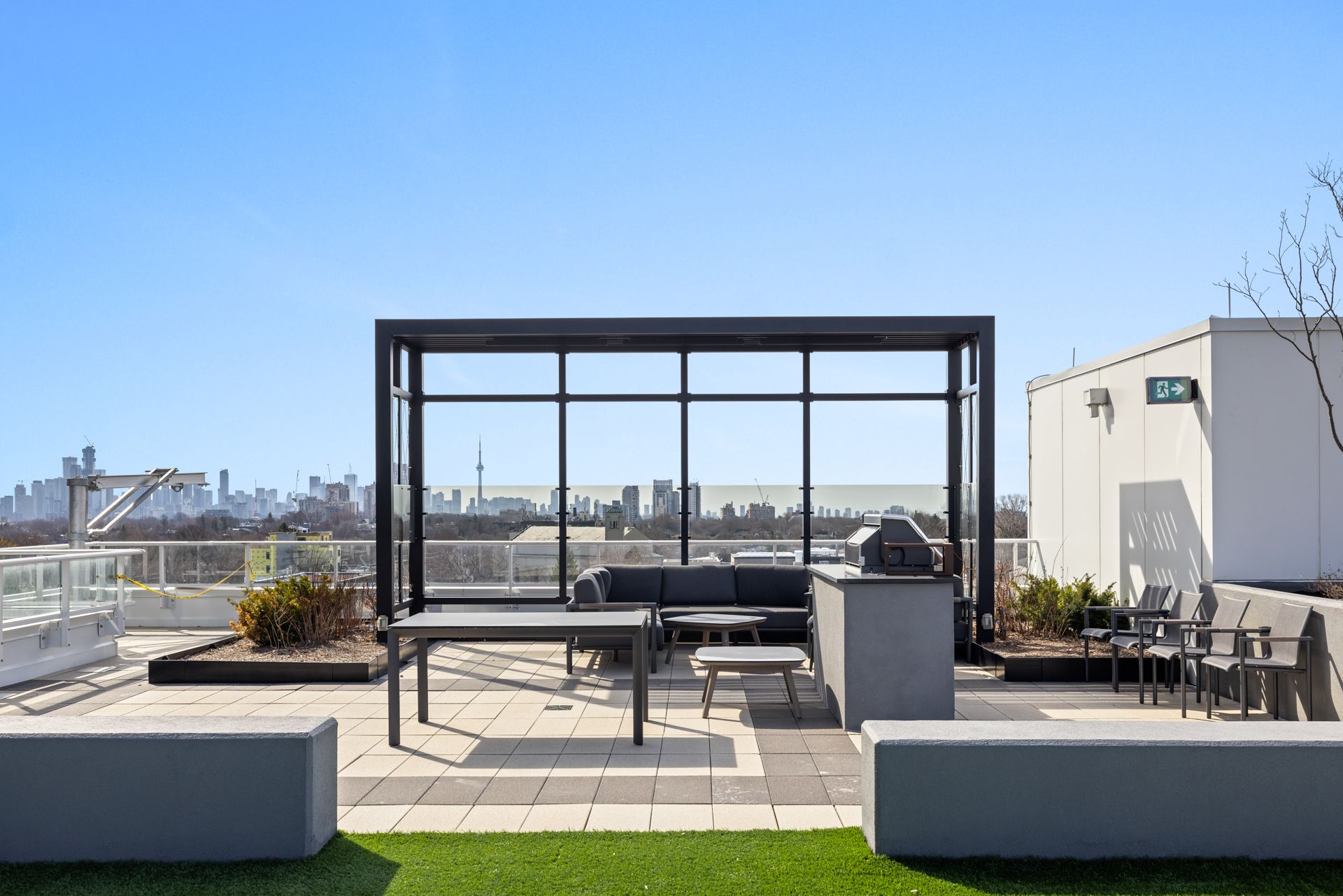 2020 Bathurst Street 1602