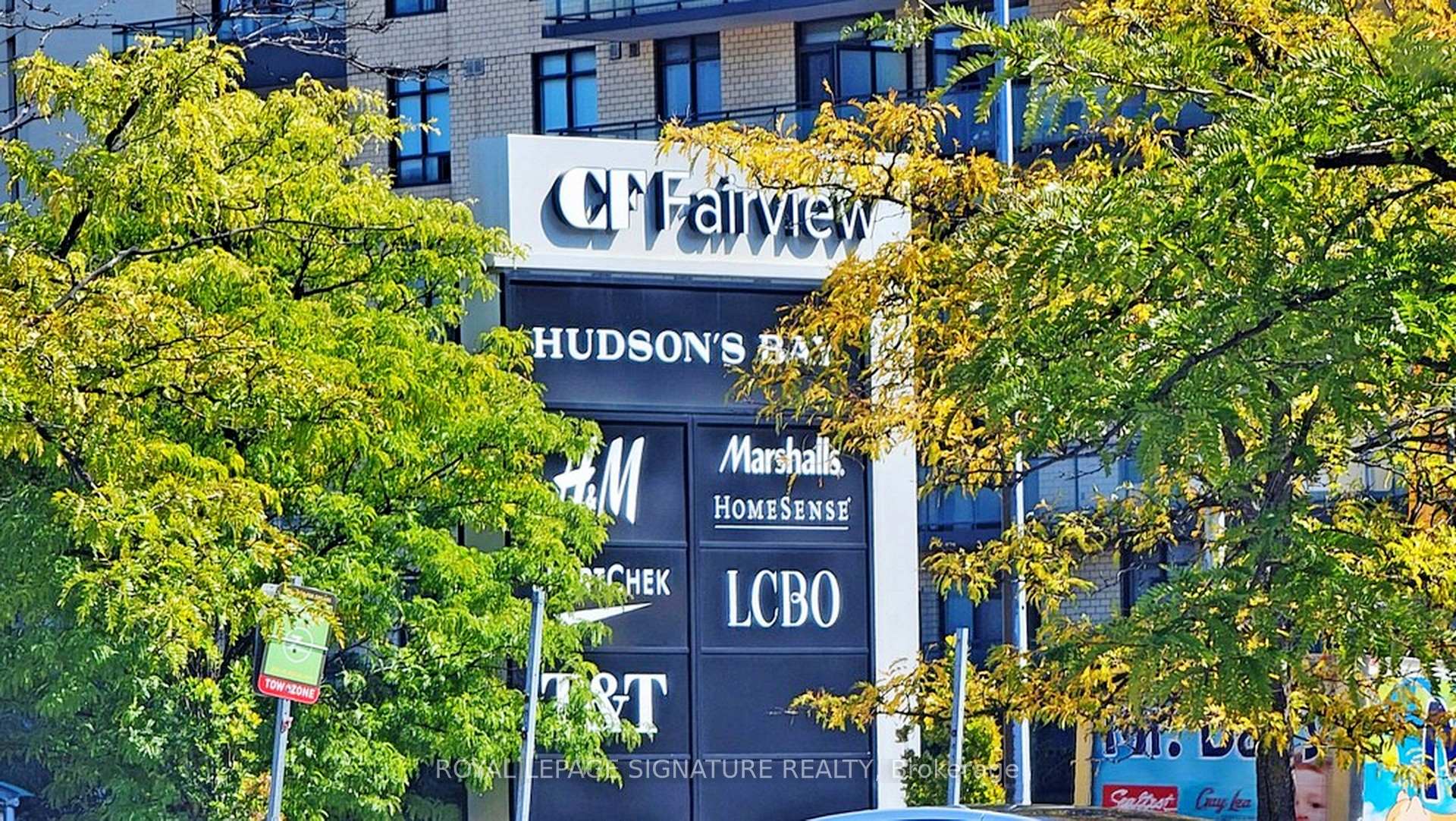 2 Bedrooms Condo at 70 Forest Manor, Toronto For sale
