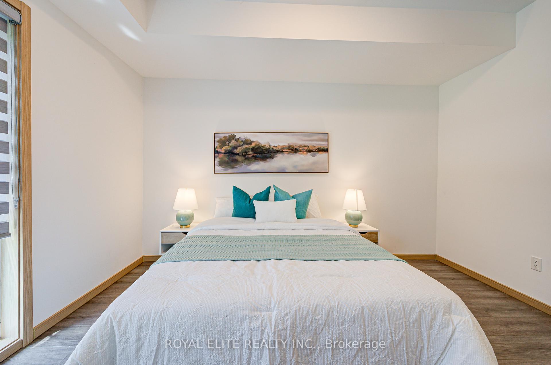 3 Bedrooms Condo at 200 Chester Le, Toronto For sale