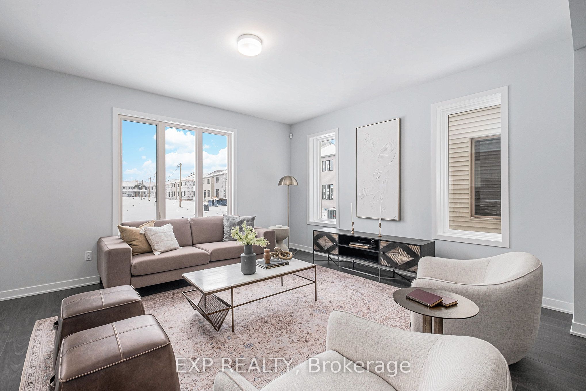 205 Parsnip Mews, Stittsville - Munster - Richmond 8209 - Goulbourn Twp From Franktown Rd/South To Rideau