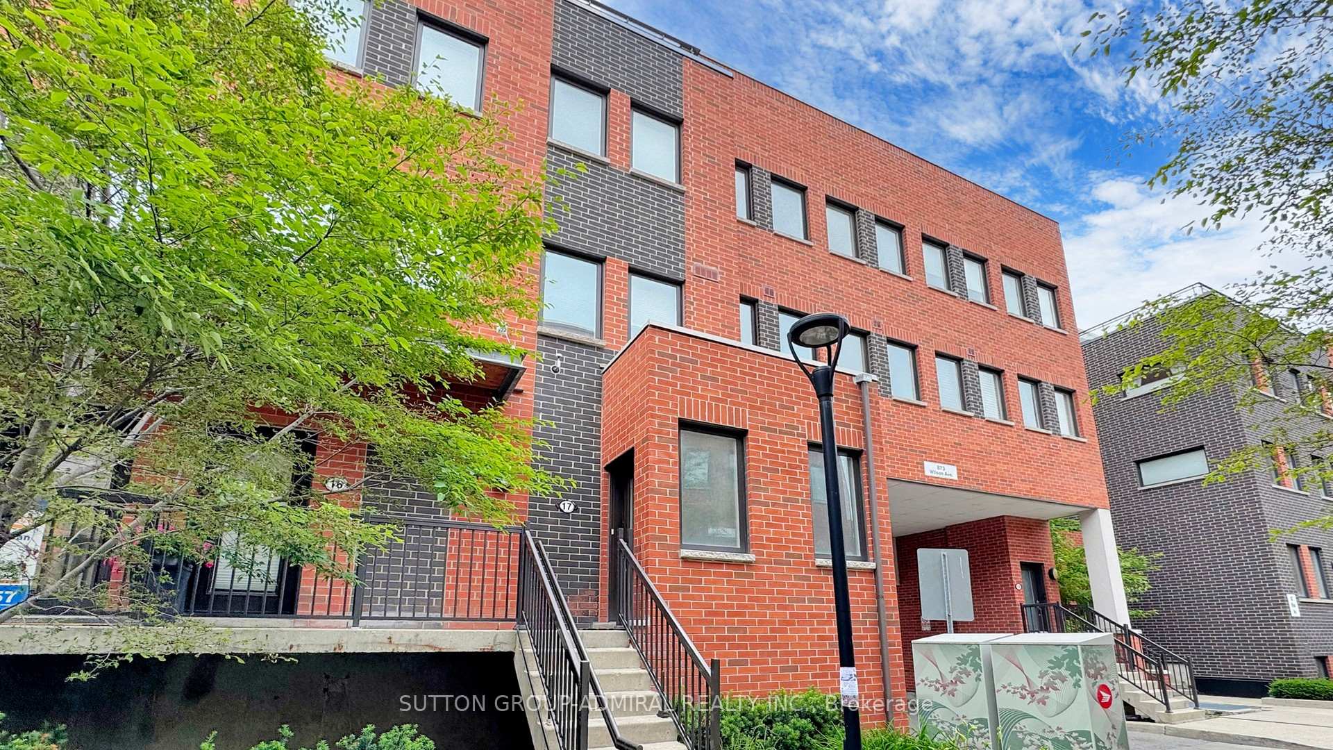 2 Bedrooms Condo at 873 Wilson, Toronto For sale