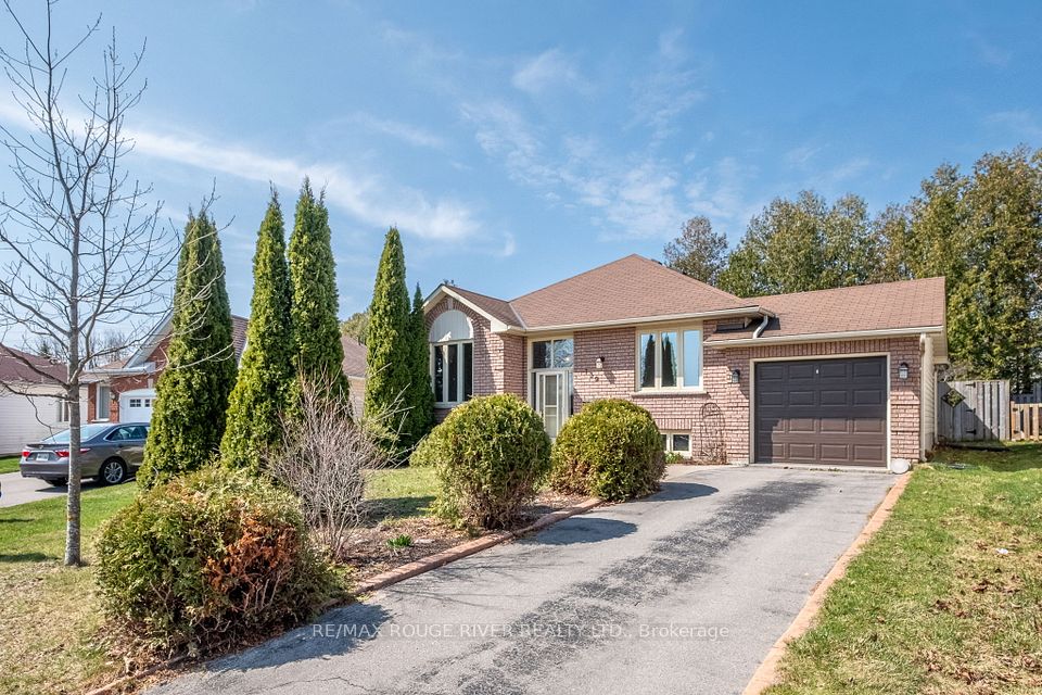 739 GREER Crescent