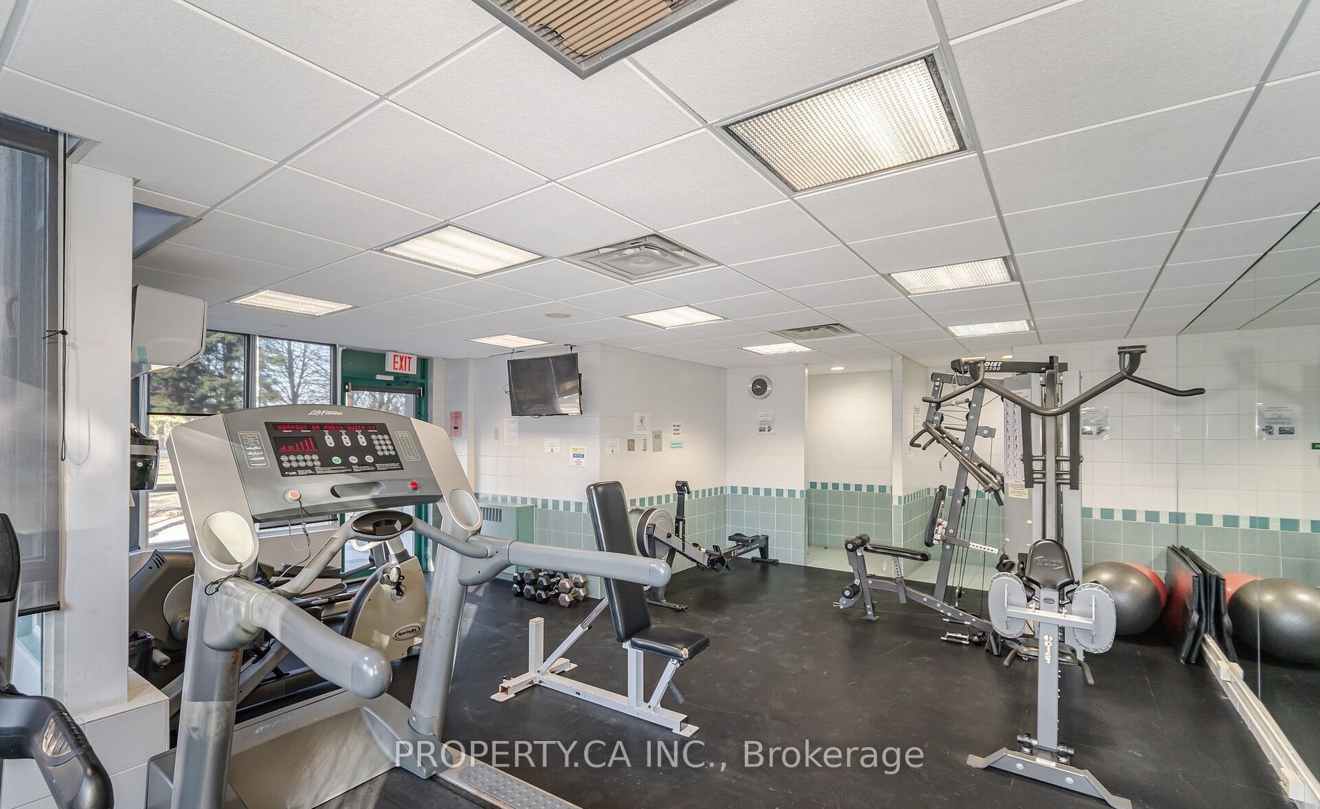 7250 Yonge Street, #605
