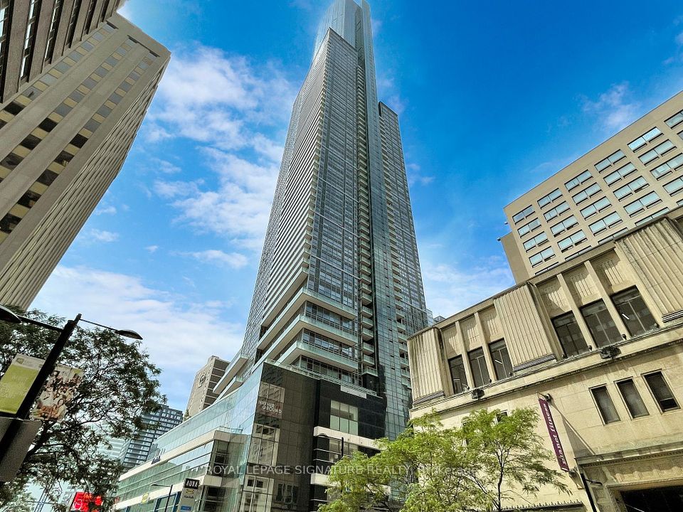 386 Yonge