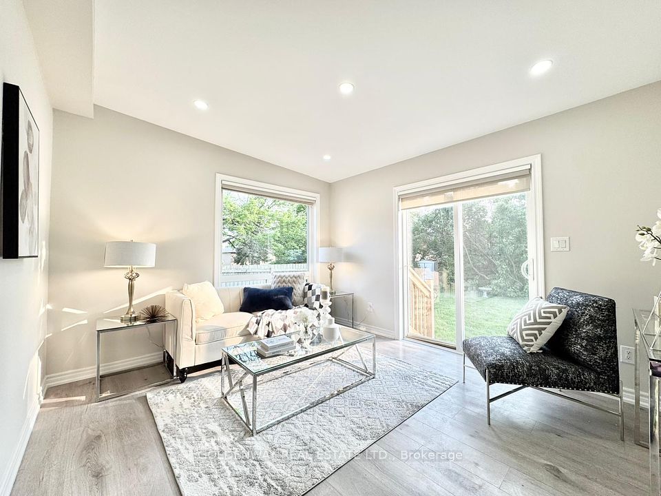 1286 Cedar