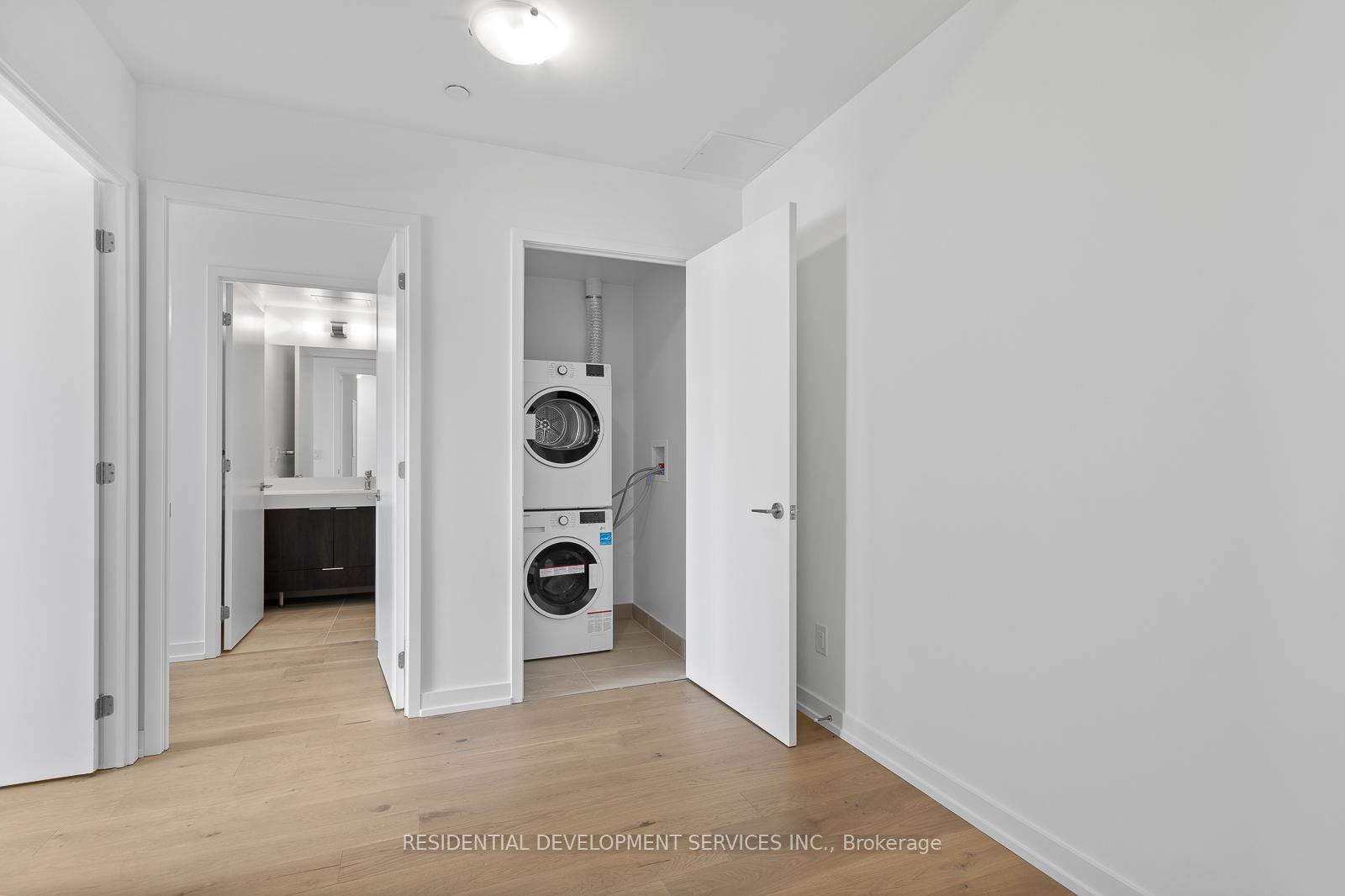 3 Bedrooms Condo at 3100 Keele,  Toronto For sale