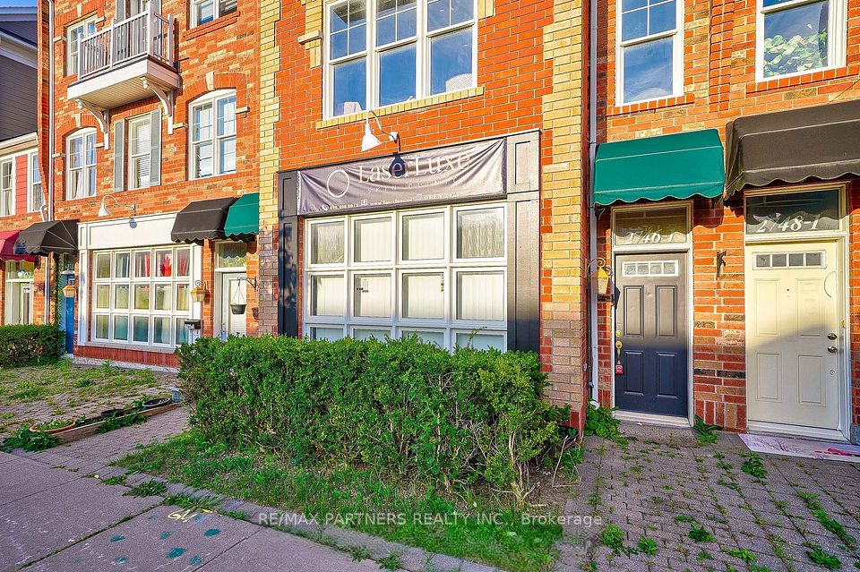 2746 Bur Oak