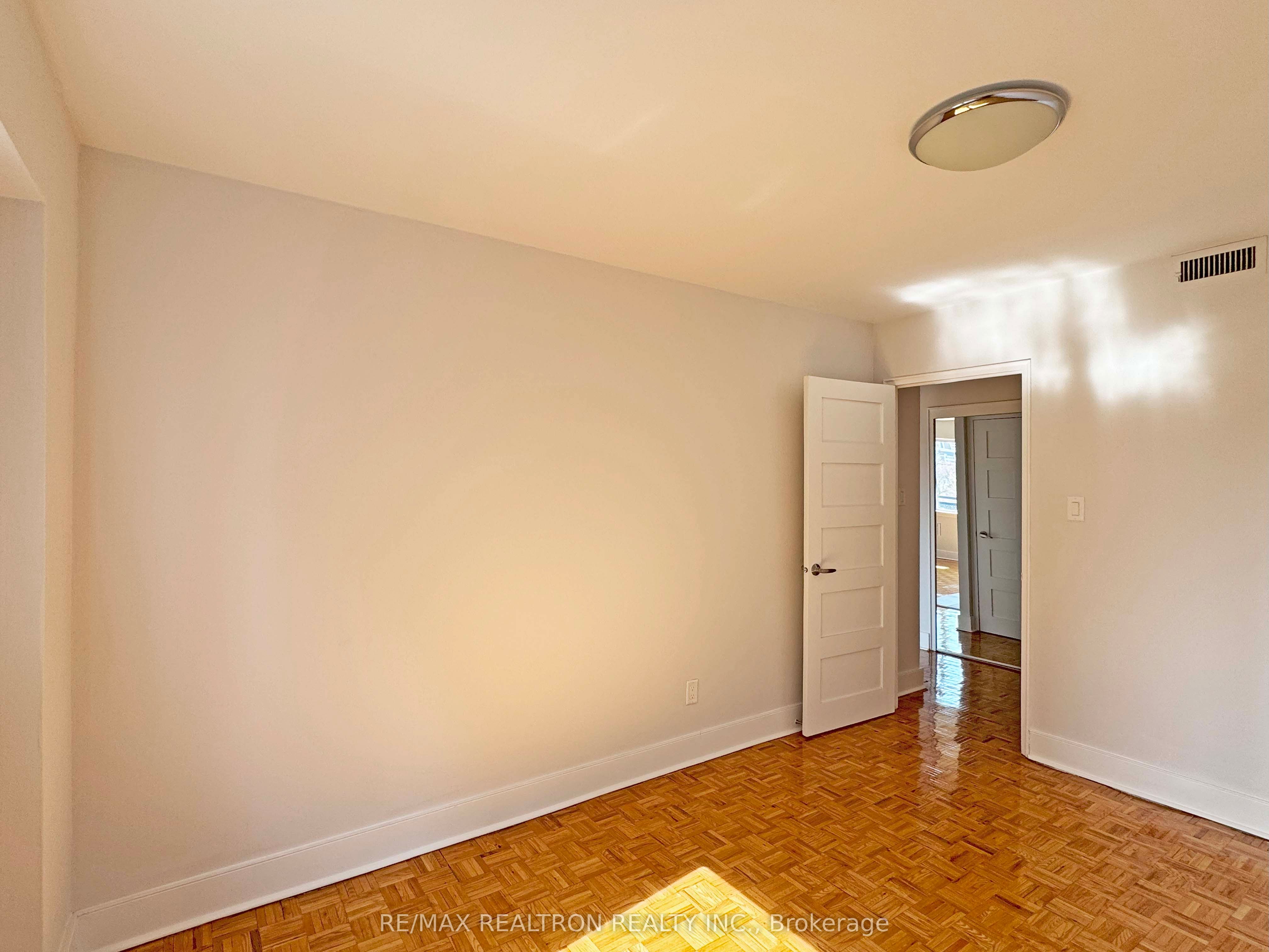 95 Lawton Boulevard, #605