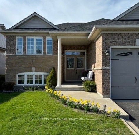 21 Red Pine Crescent, Wasaga Beach, ON L9Z 3B3