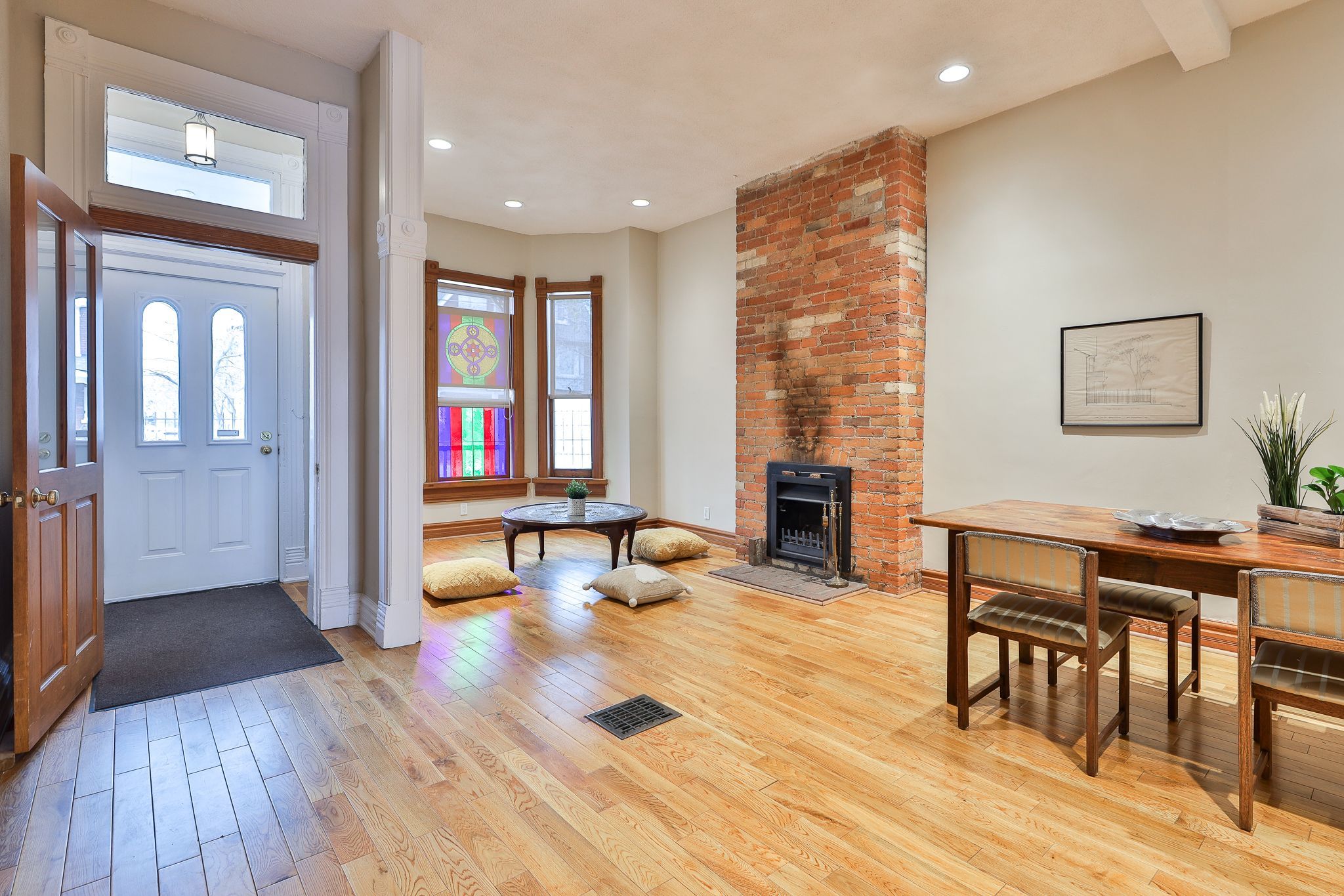 33 Clinton Street