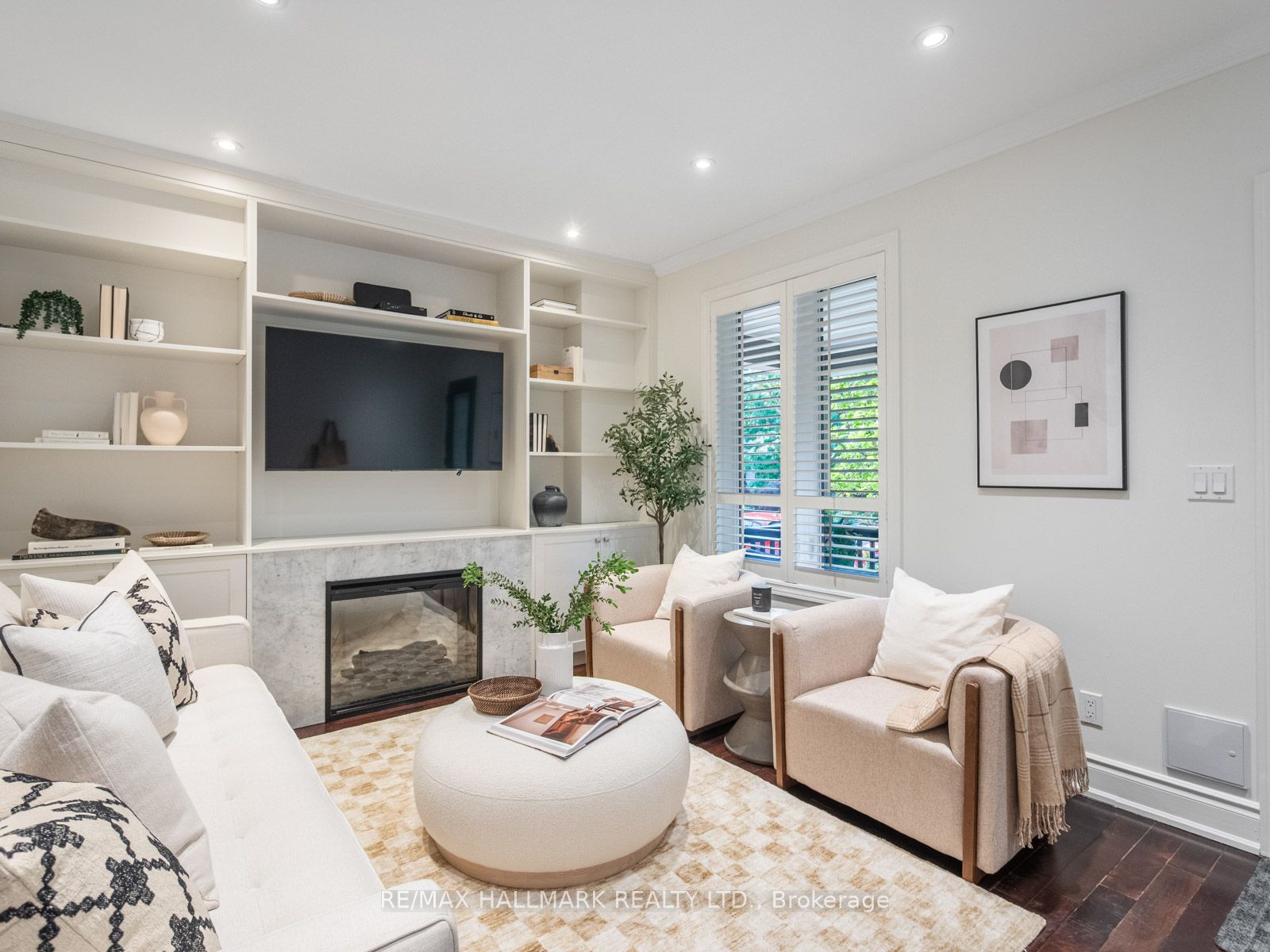 29 Dearbourne Avenue
