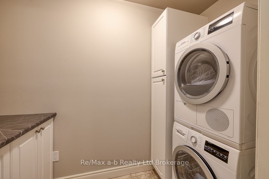 #21 - 175 Ingersoll Street, Ingersoll, ON N5C 0B9