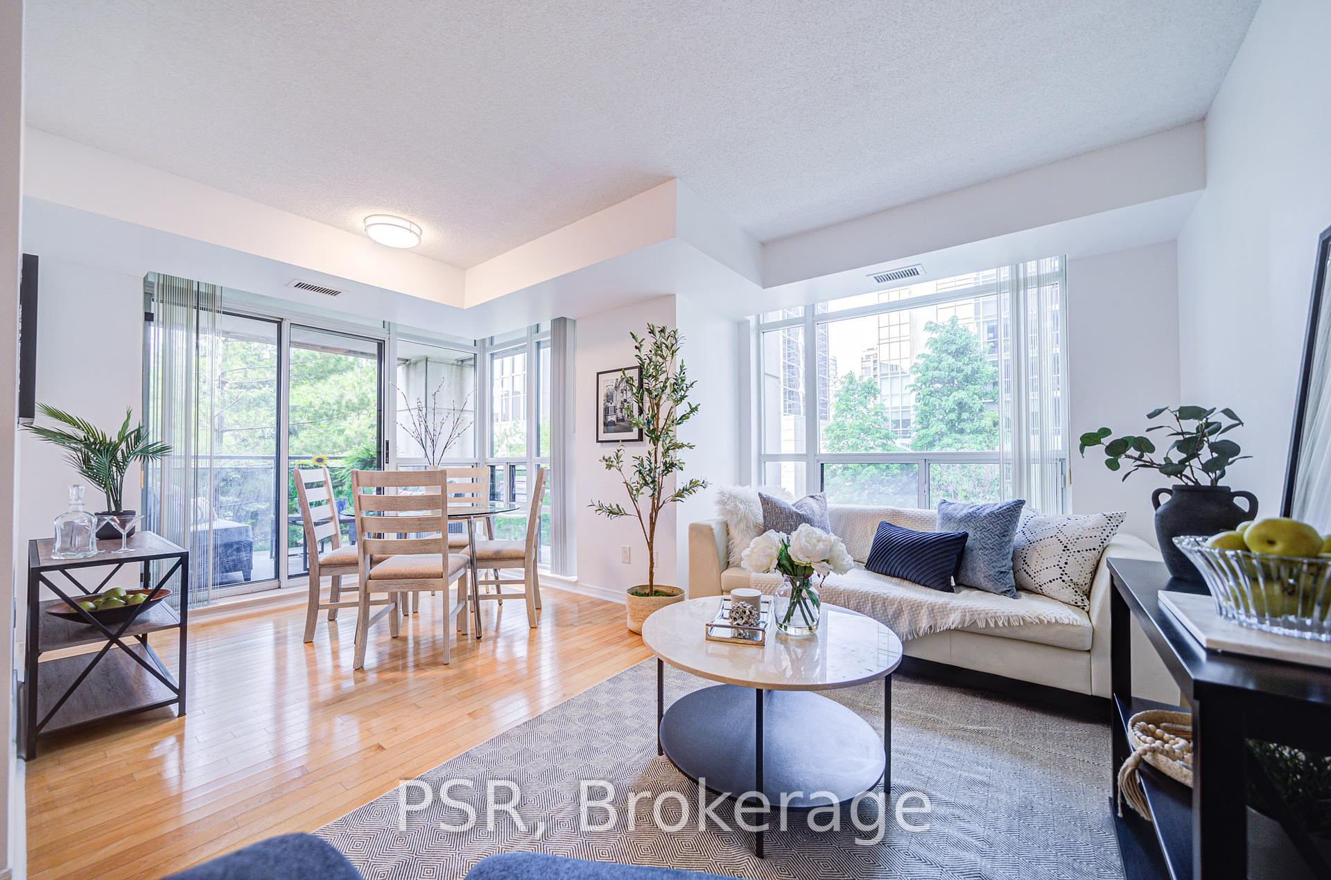 2 Bedrooms Condo at 155 Beecroft, Toronto For sale