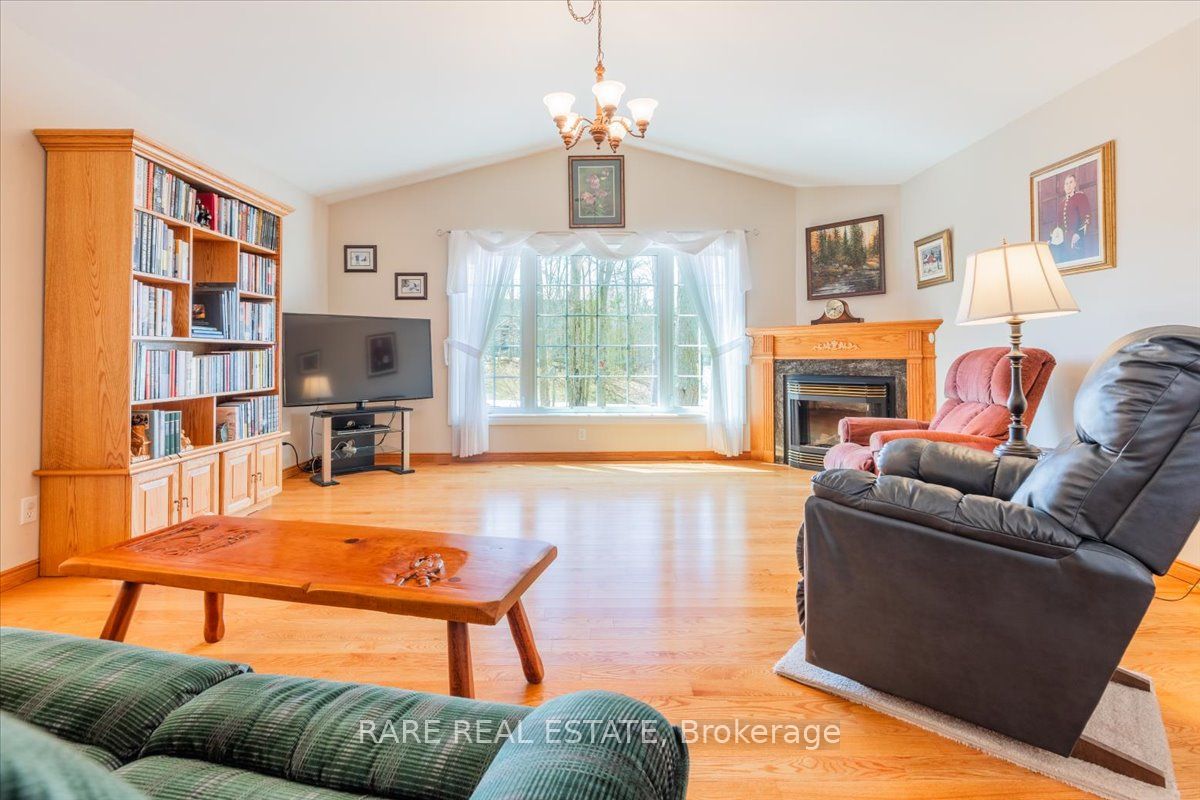 37 Boyd Crescent