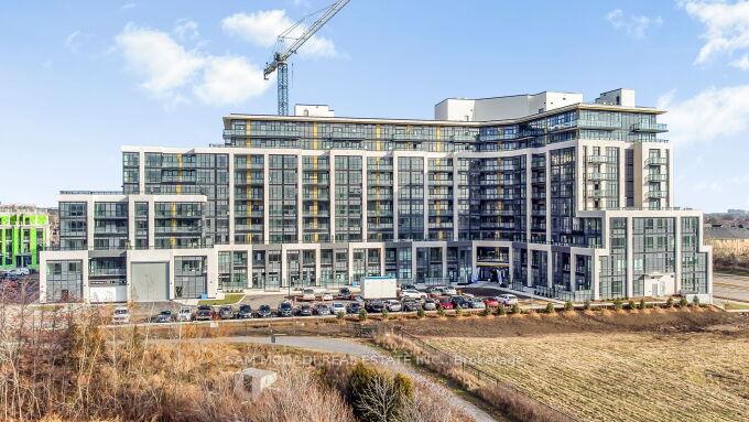 2 Bedrooms Condo at 405 Dundas, Oakville For sale