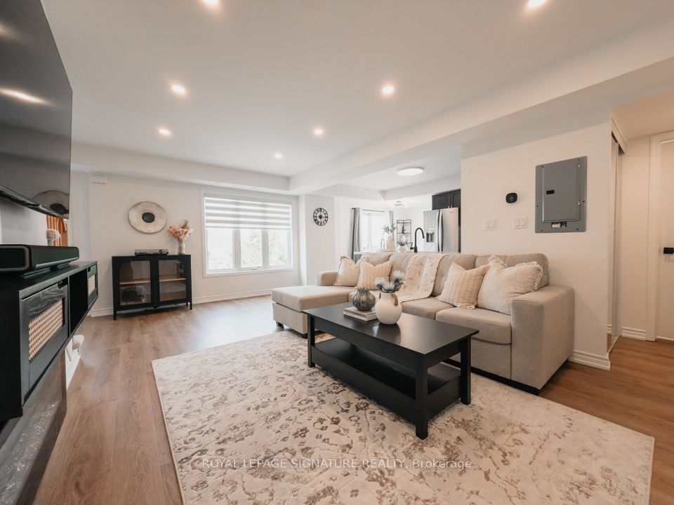 2249 Bur Oak