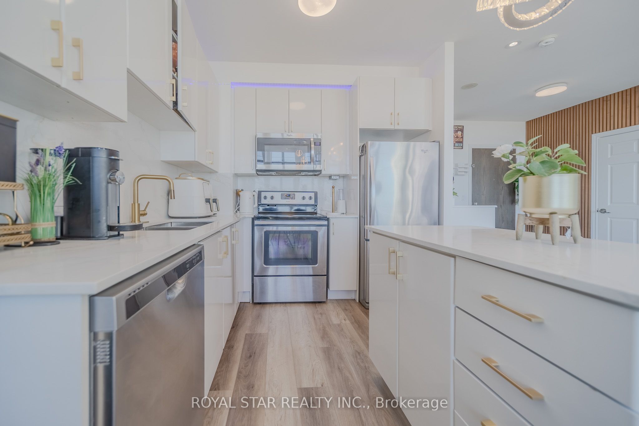 2900 Highway 7, #511