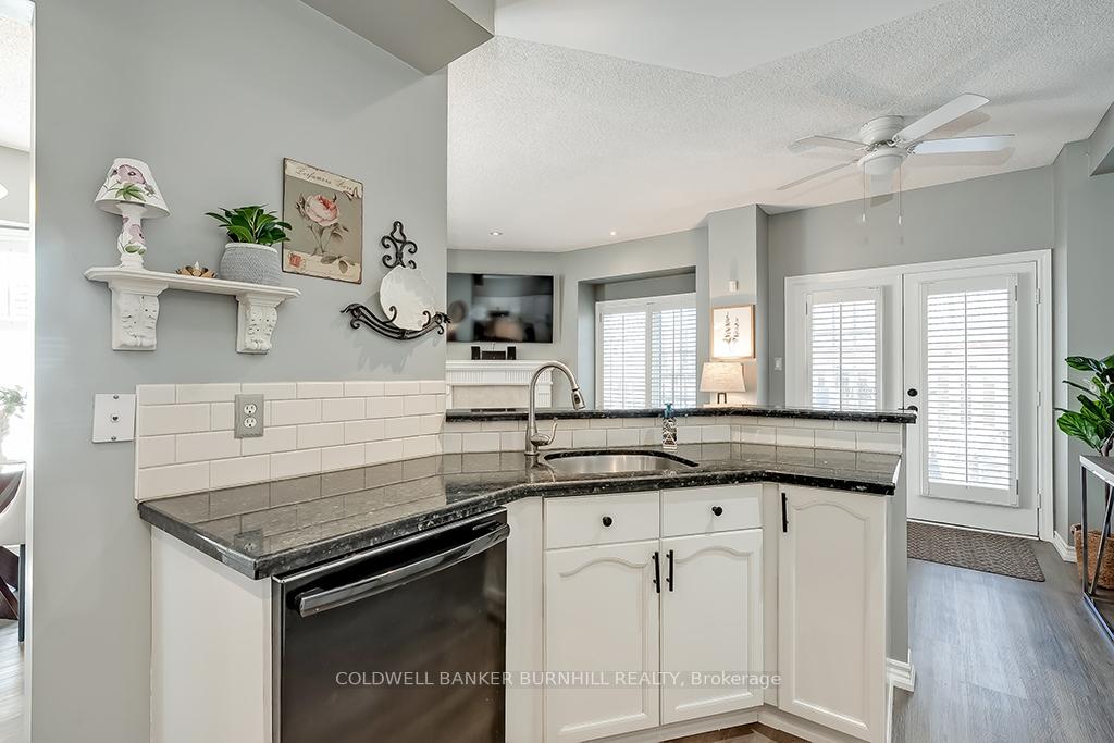 3 Bedrooms Condo at 1375 STEPHENSON,  Burlington For sale
