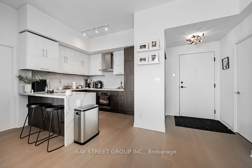 8119 Birchmount