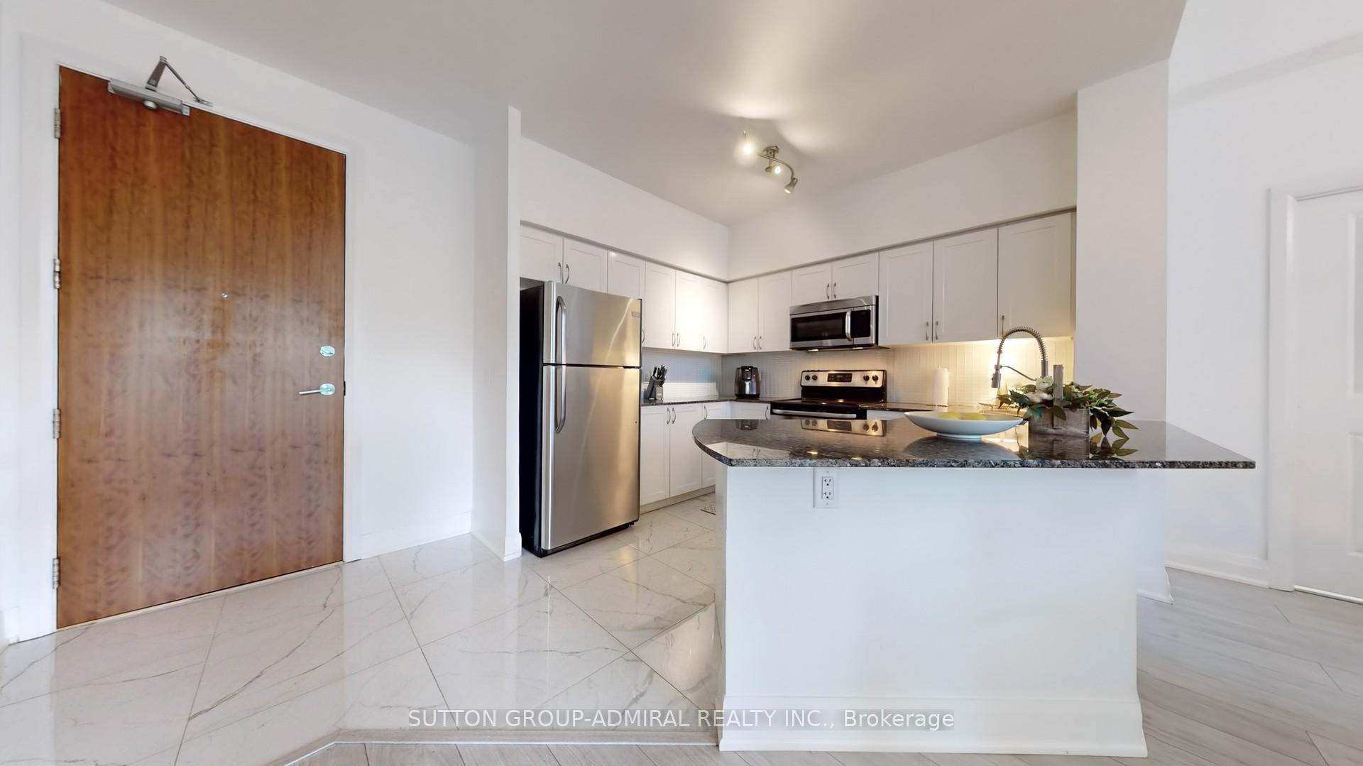 2 Bedrooms Condo at 4700 Highway 7, Vaughan For sale