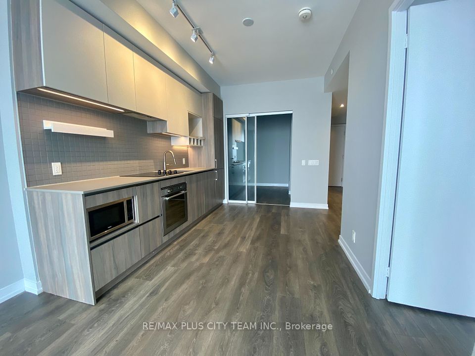 950 Portage