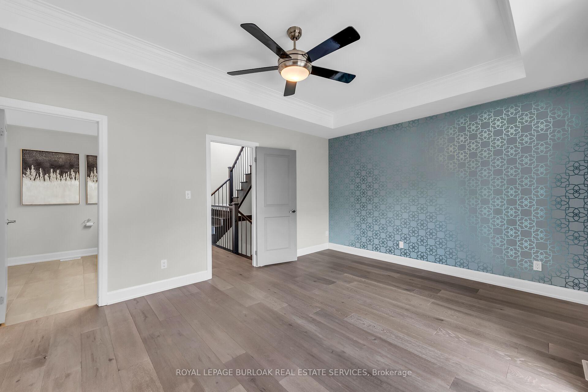 3 Bedrooms Condo at 509 Elizabeth,  Burlington For sale