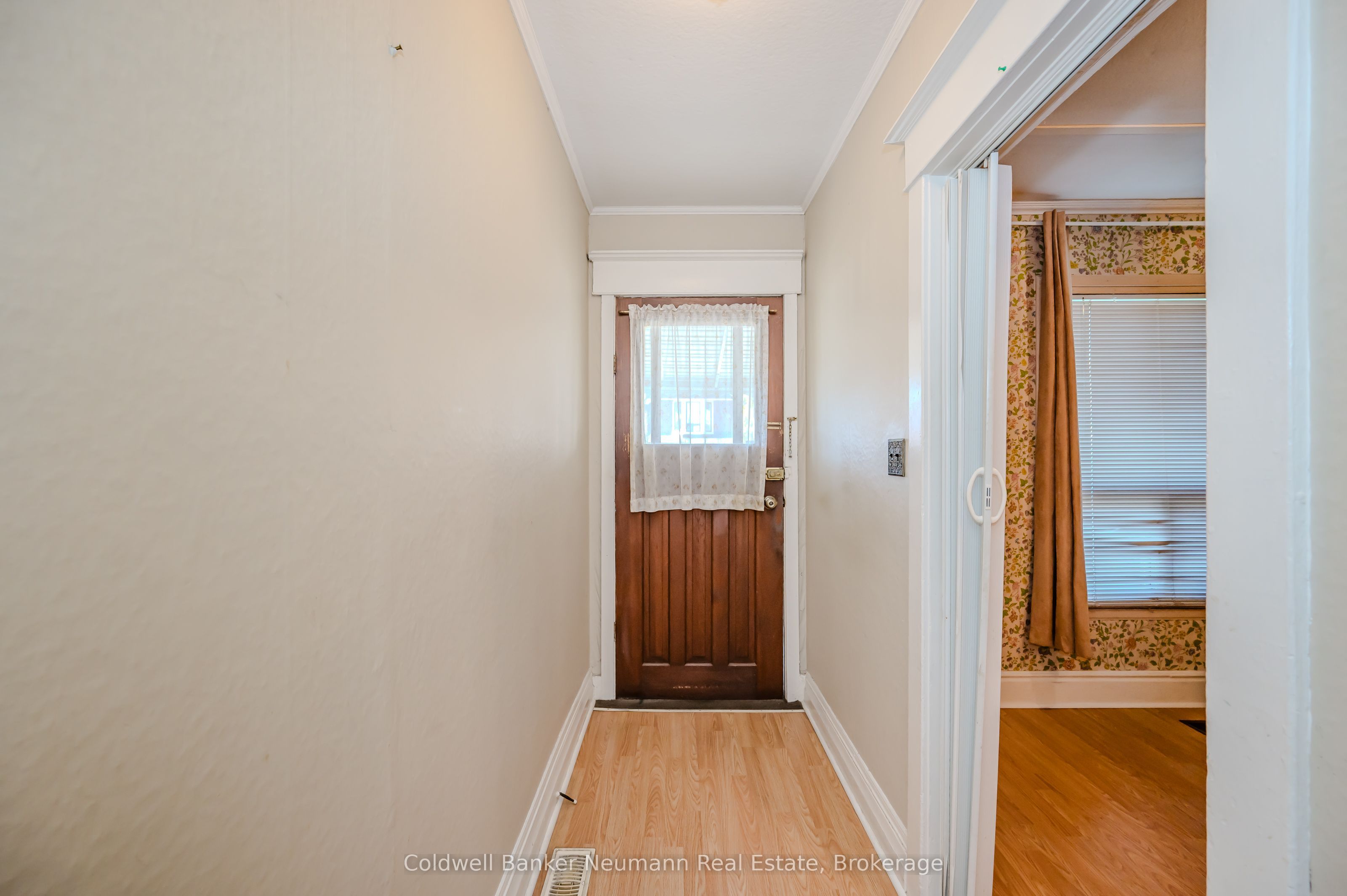 25 Blandford Street, Toronto, ON M6E 3A6