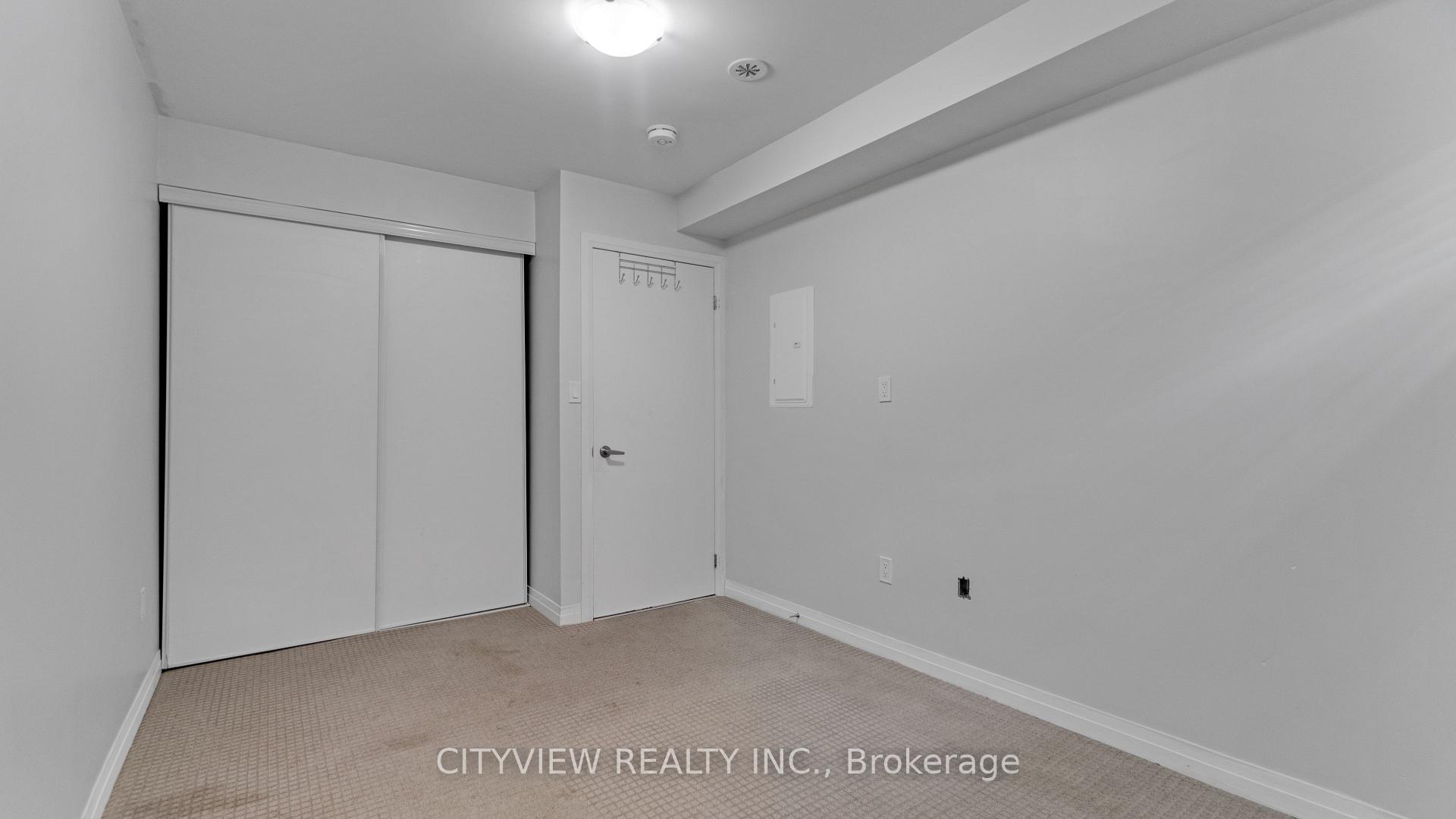 1 Bedroom Condo at 1145 Journeyman, Mississauga For sale
