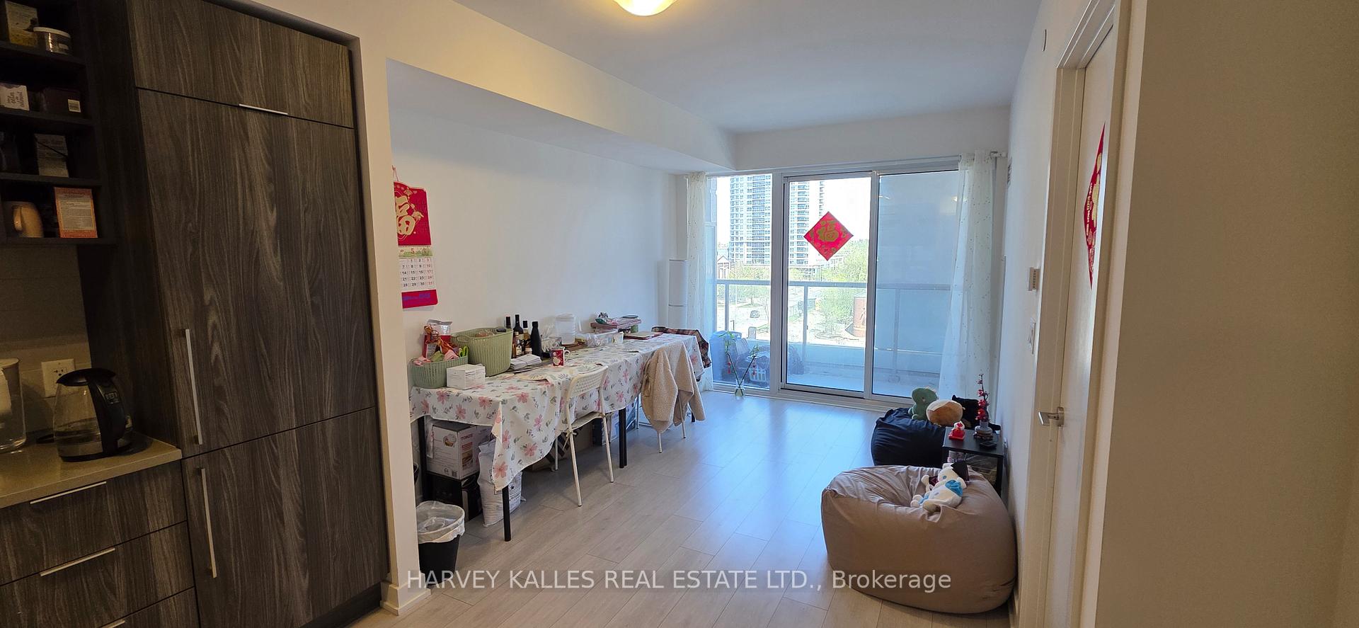 2 Bedrooms Condo at 2033 Kennedy, Toronto For sale